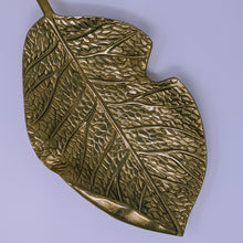 Load image into Gallery viewer, Ginkgo Leaf Shape Decor - Gold

