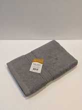 Charger l&#39;image dans la galerie, Pair of Cotton Bath Towels
