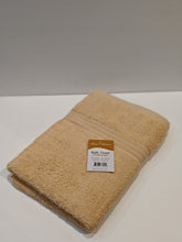 Load image into Gallery viewer, Pair of Cotton Bath Towels
