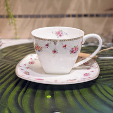 Charger l&#39;image dans la galerie, Modern Royal Cup and Saucer Set | Pair
