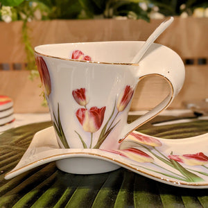 Wave Cup and Saucer Set | Flowers